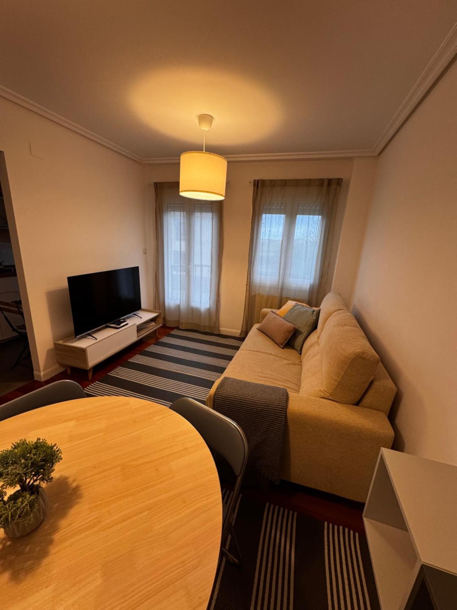 C12A01 Coqueto Apartamento Con Piscina Y Garaje Суансес Экстерьер фото